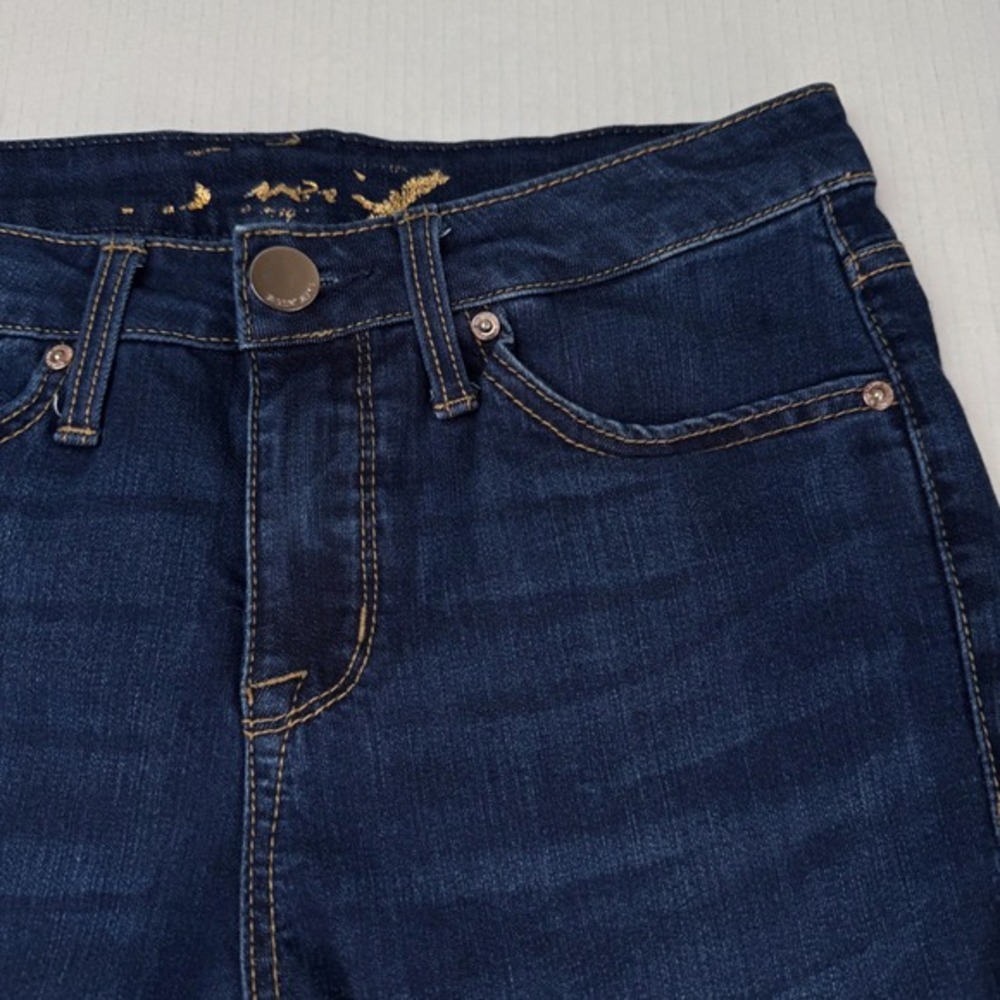 Seven7 Sunset Bermuda Dark Wash Raw Hem Denim Shorts 4 Stretch - Picture 2 of 7